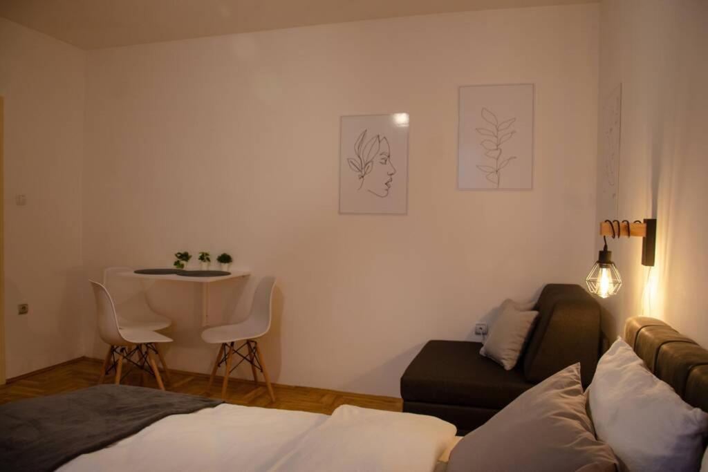 Studio 41 Novi Sad Extérieur photo